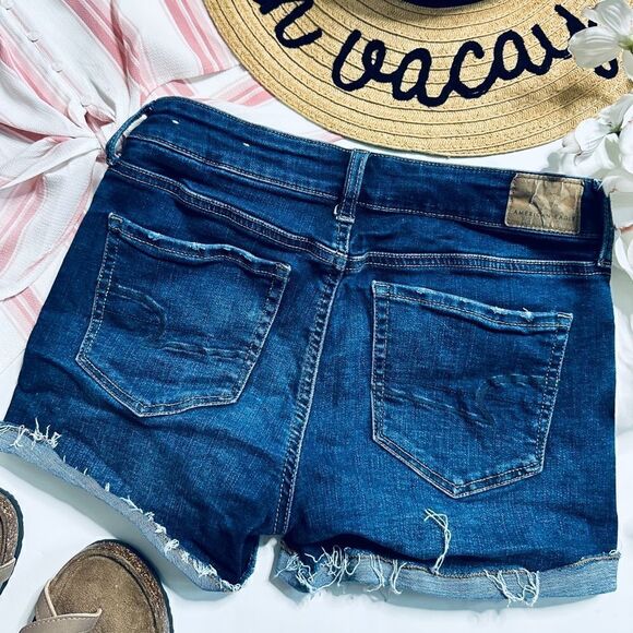 American Eagle Super Stretch Dark Wash Shortie Denim Shorts - Picture 6 of 8